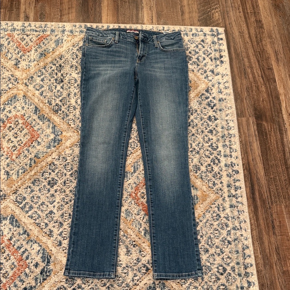 Tommy Hilfiger Classic Blue Women's Straight Jeans 6R